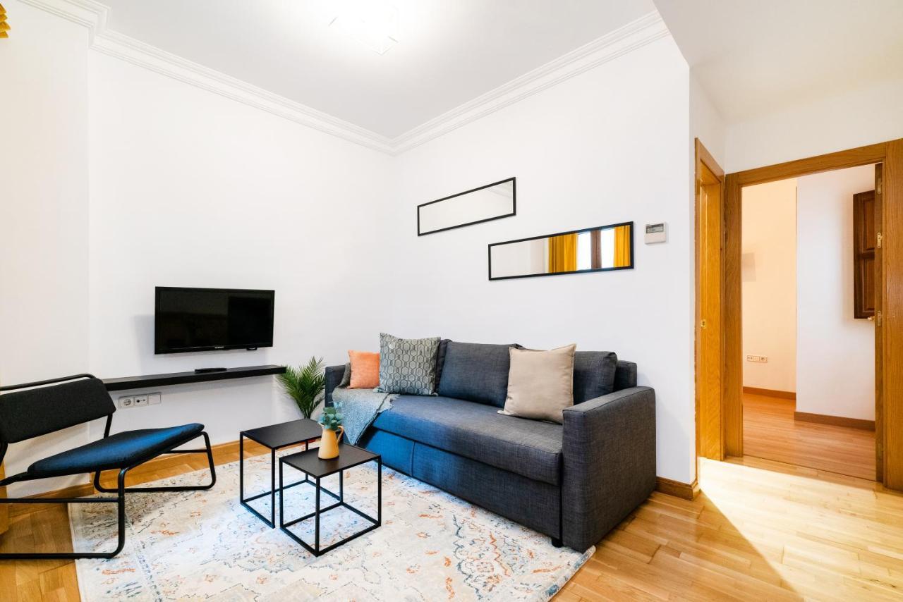 Piso Junto A Mercado De San Agustin Y Catedral En Гранада Екстериор снимка